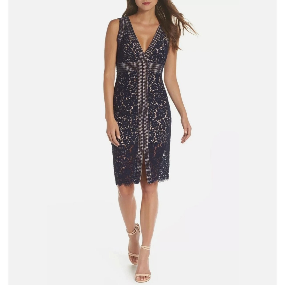 Bardot Embroidered Floral Lace Formal Party Sheath Dress V-Neck Size 6 Navy Blue